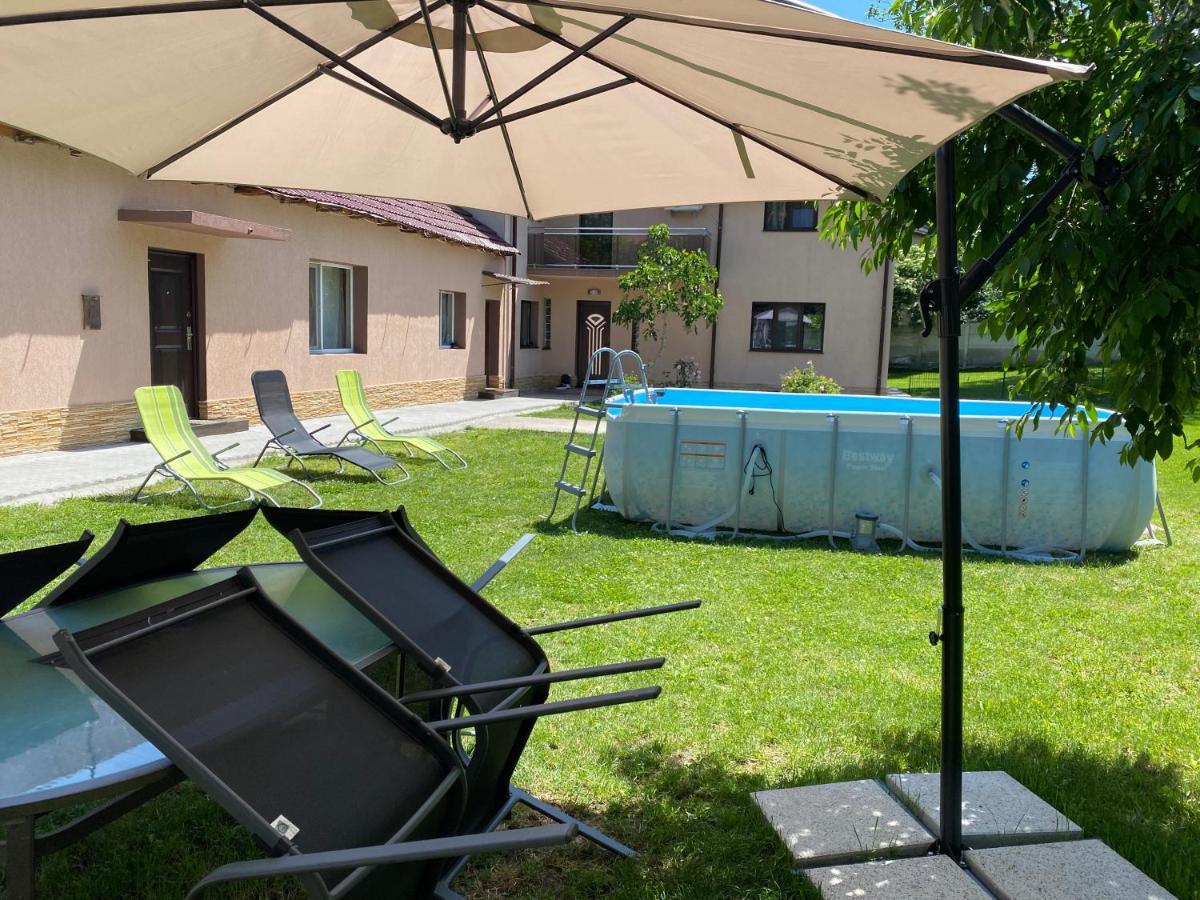 Ferienwohnung Amazing 1 Bed Flat Craiova Exterior foto
